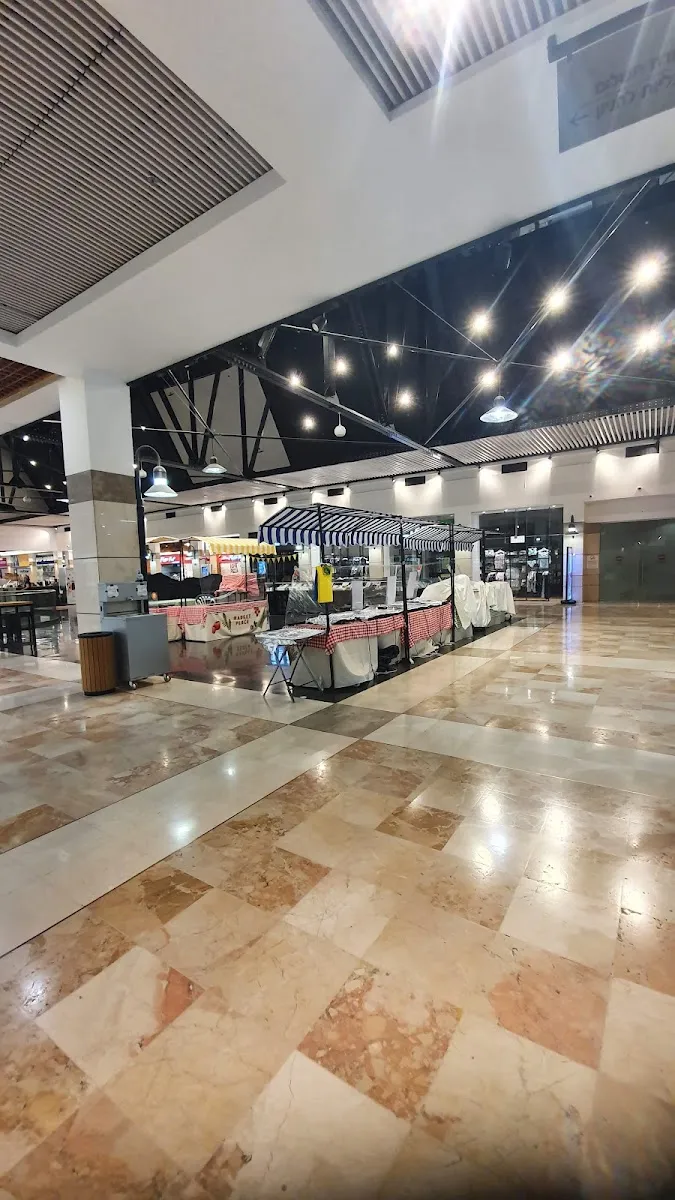 Pizza Hut (Migdalei Tel Aviv) — photo 4