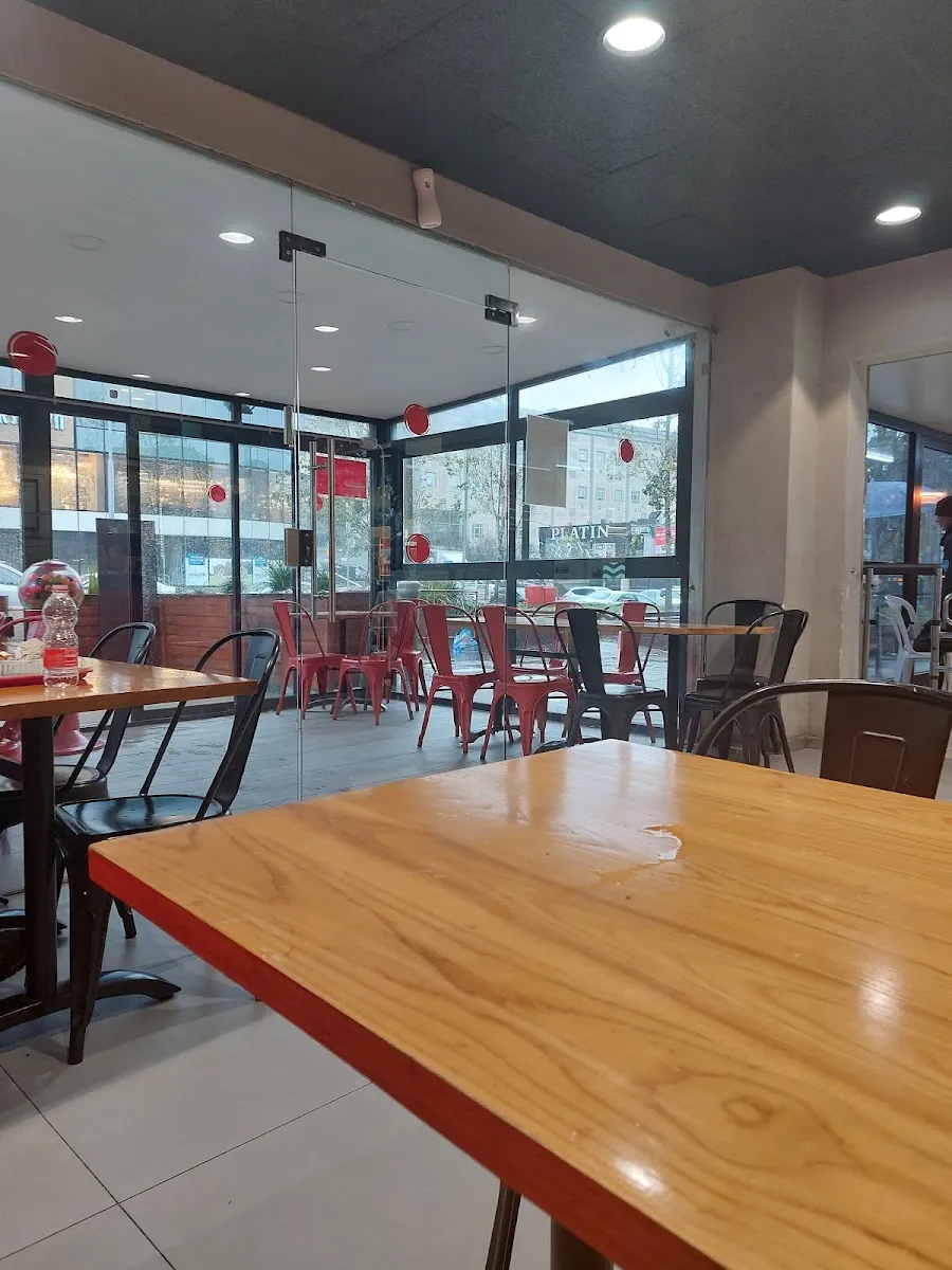 Pizza Hut (Talpiot) — foto 4