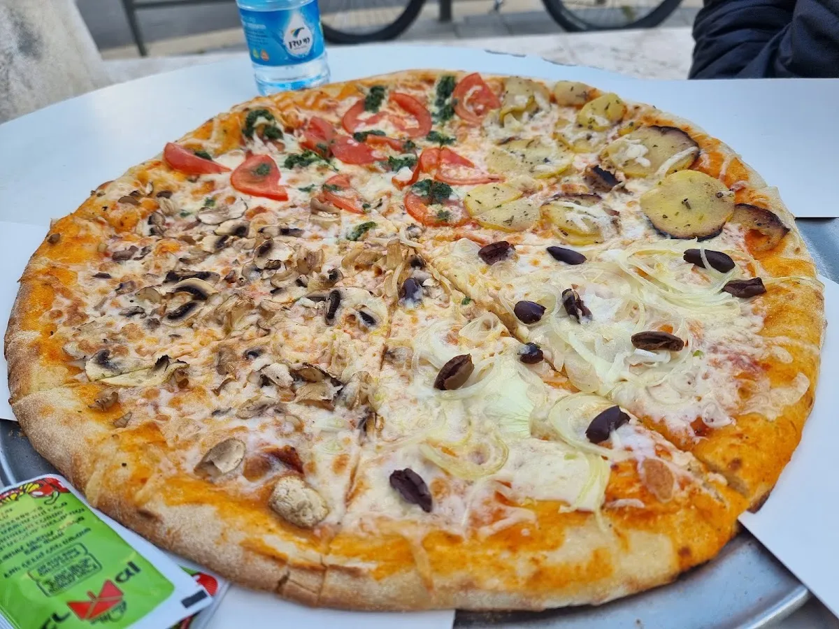 Pizza Metudela — foto 2