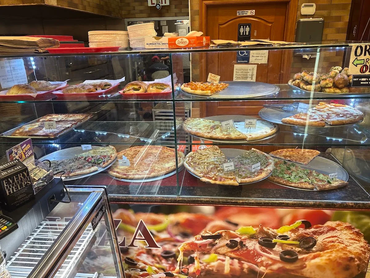 Pizza Palace Cafe — foto 8