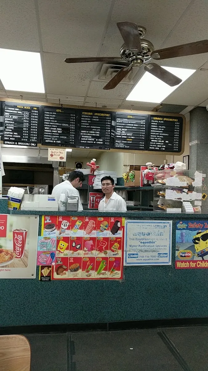 Pizza Pious — photo 2