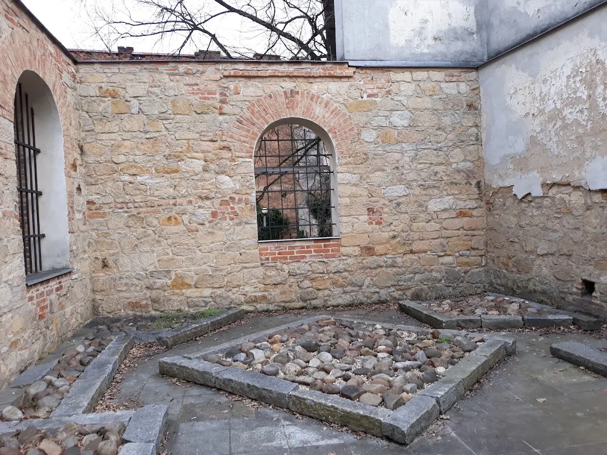 Pomocná synagoga Plzeň — foto 8