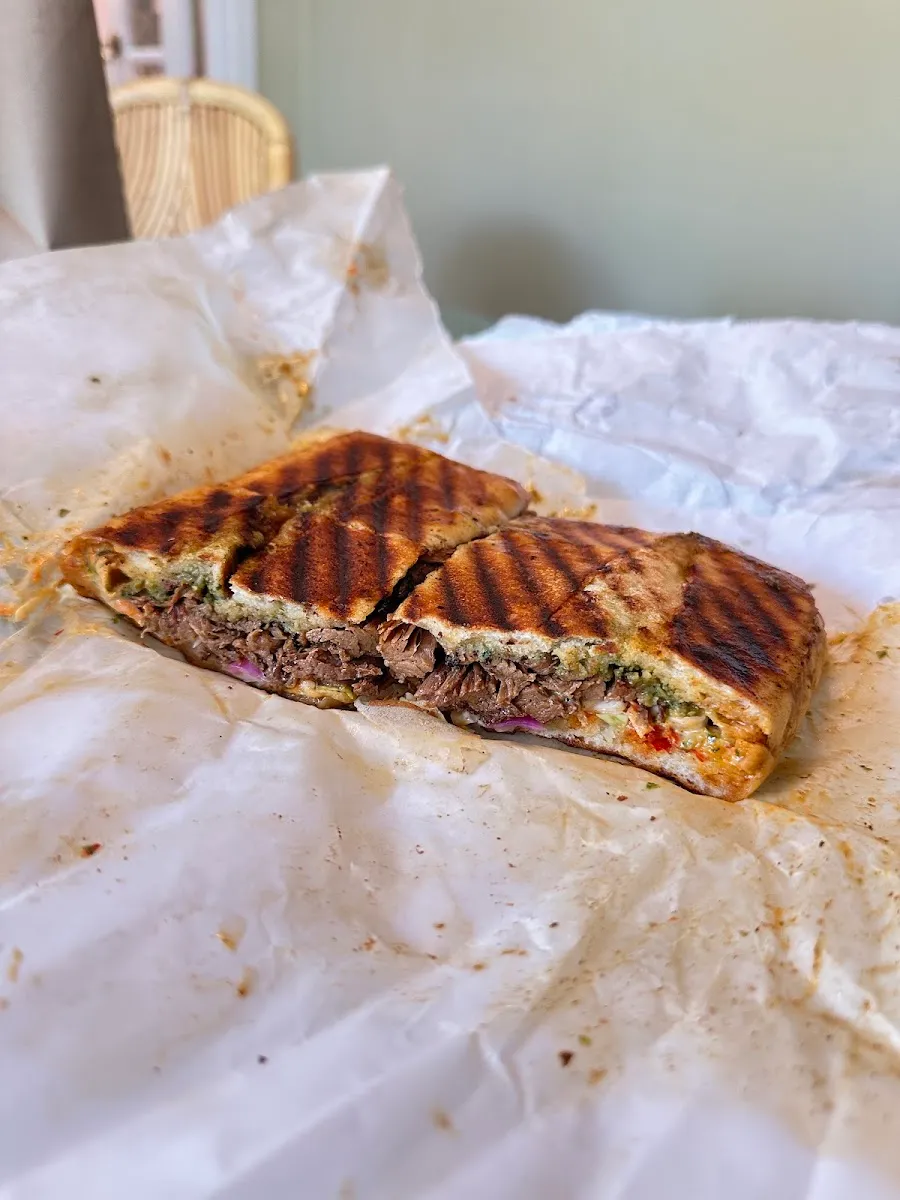 Pressed Elite Sandwich Bar — photo 6
