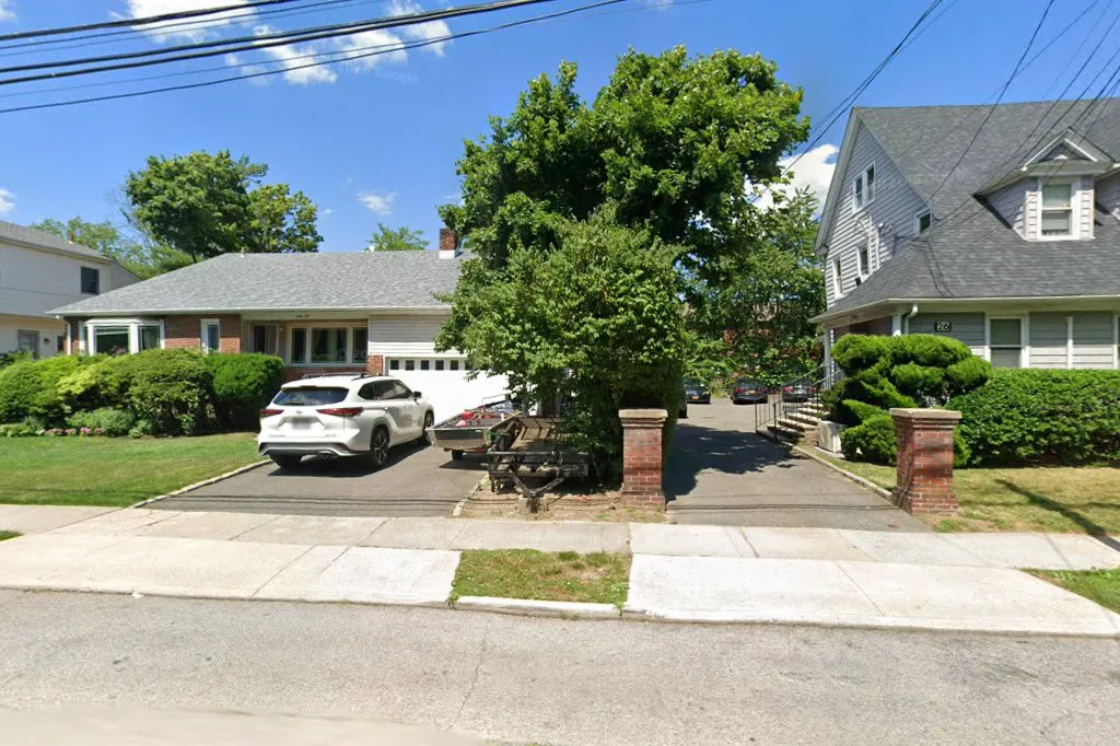 Priority 1's Torah Academy — foto 3