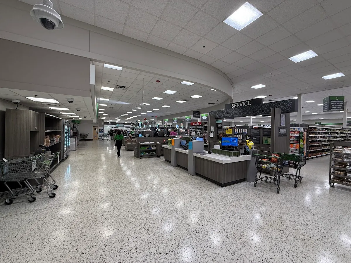 Publix Super Market at Trenholm Plaza (Forest Drive) — photo 3