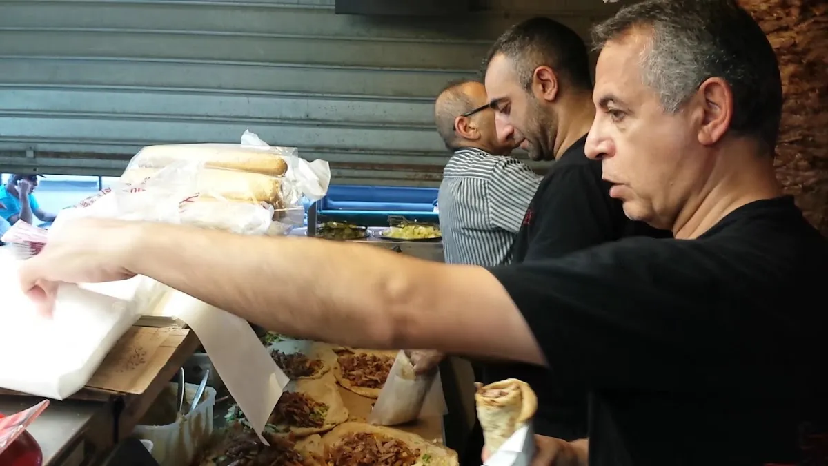 Pundak Herzl Shawarma — photo 2