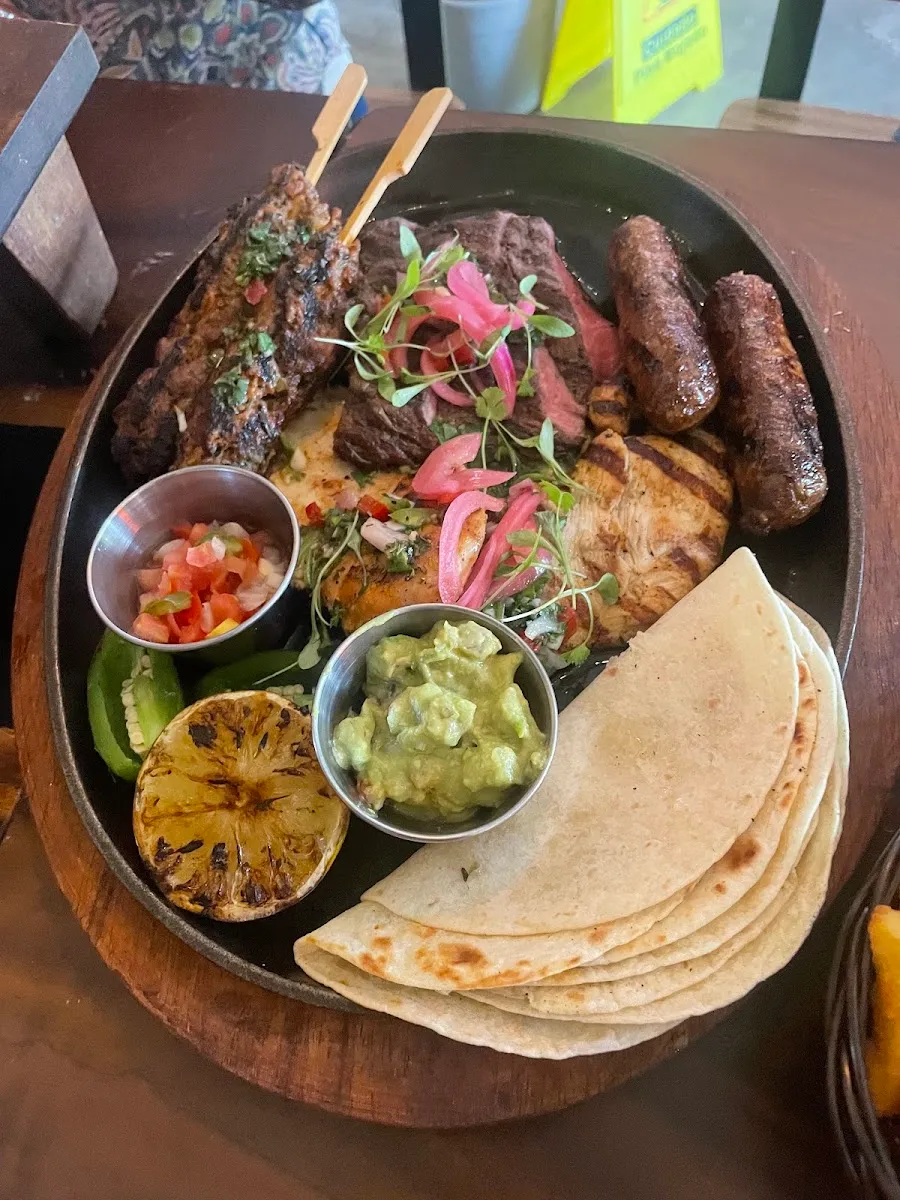 Puya Urban Cantina — photo 4