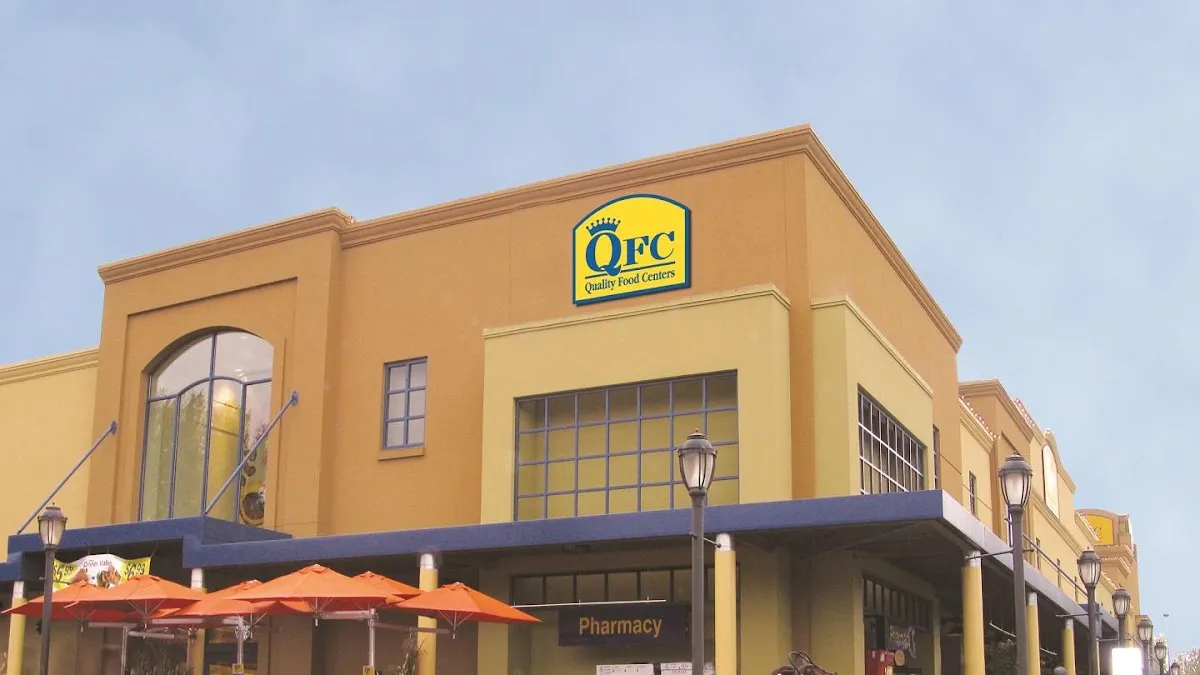 QFC (University Village) — foto 7
