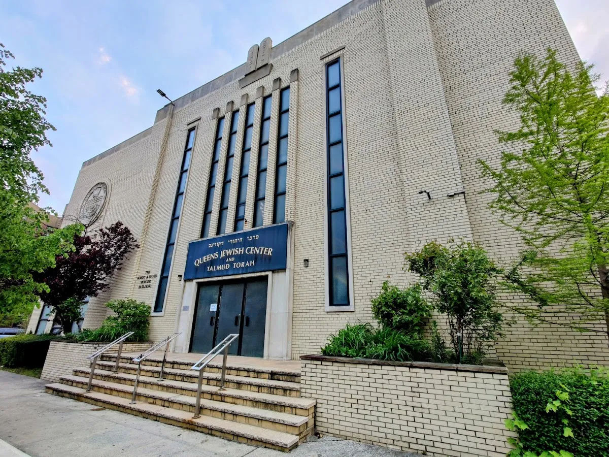 Queens Jewish Center