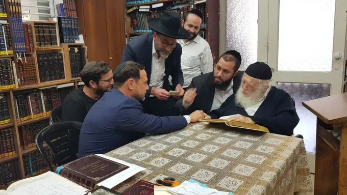 Rabbi Chaim Kanievsky's Beit Midrash — foto 6