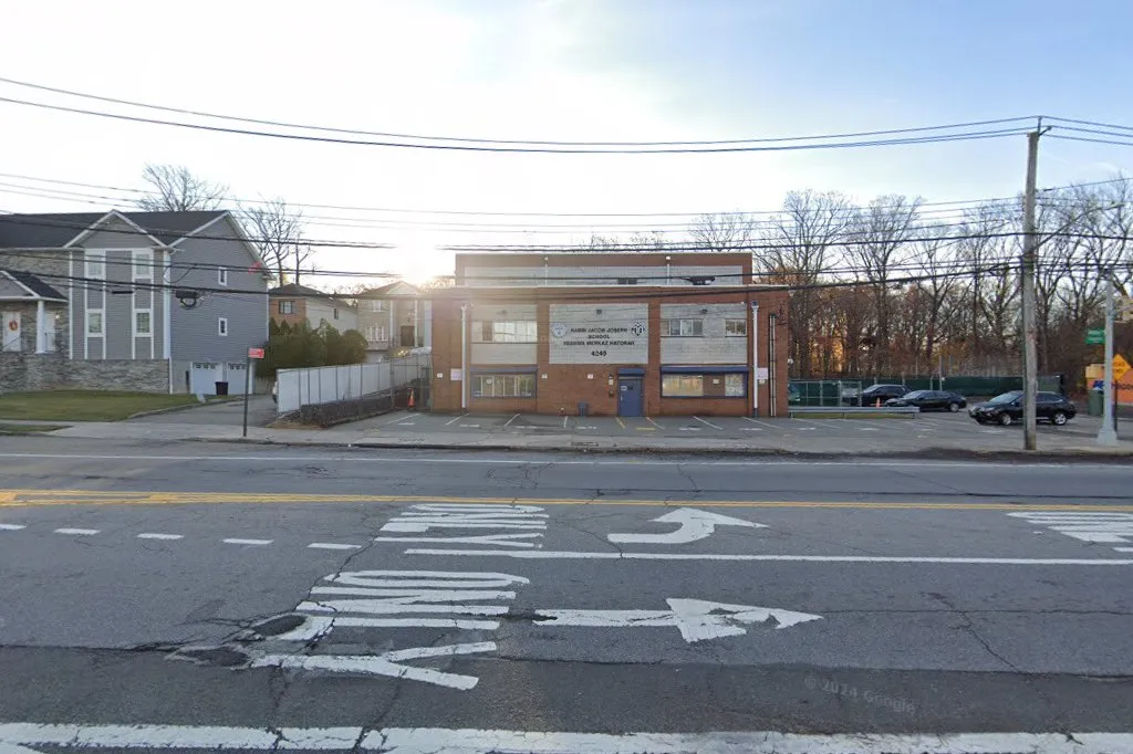Rabbi Jacob Joseph Boys School - Merkaz HaTorah