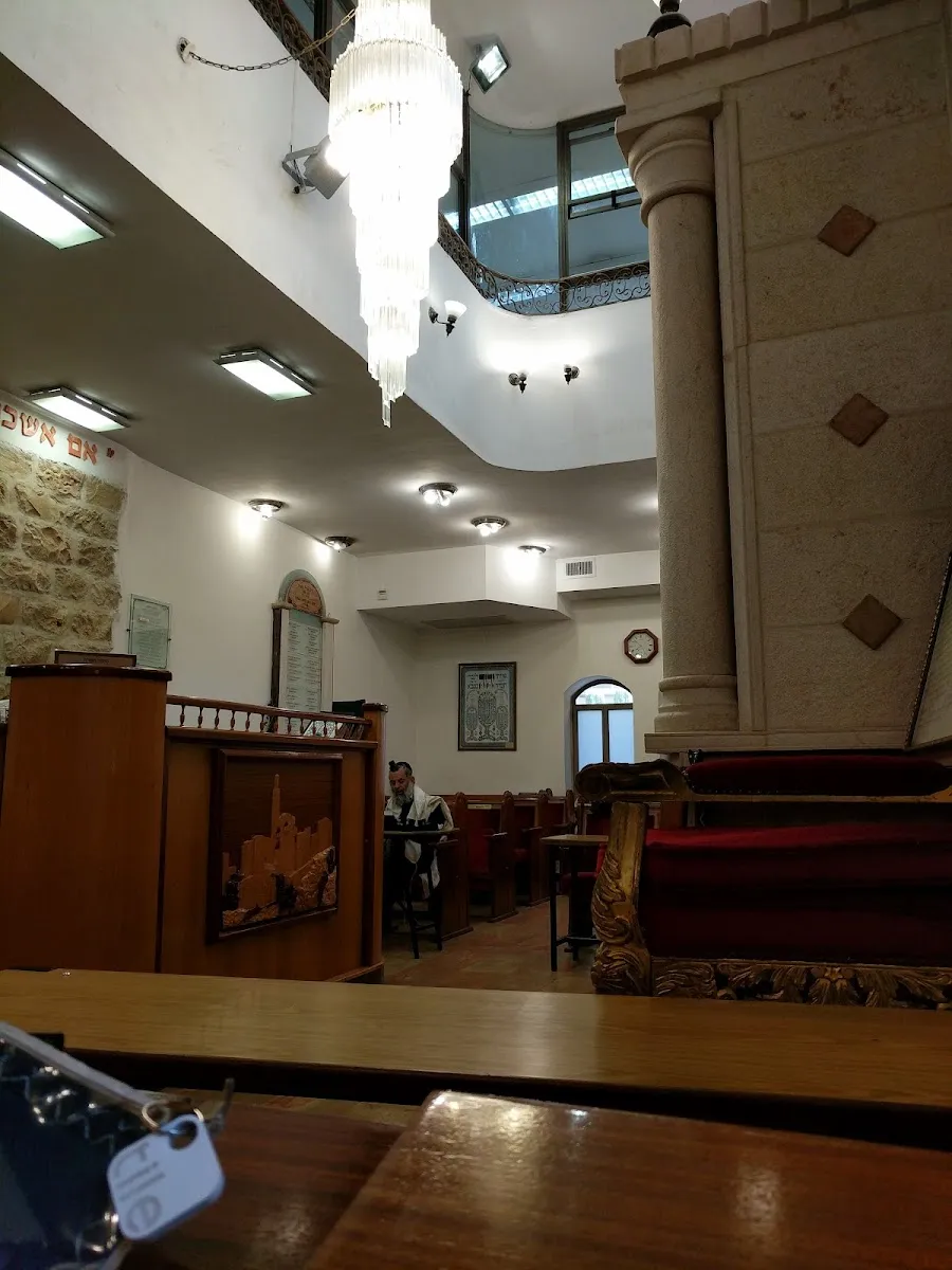 Rabbi Meir Baal HaNes Synagogue — foto 5