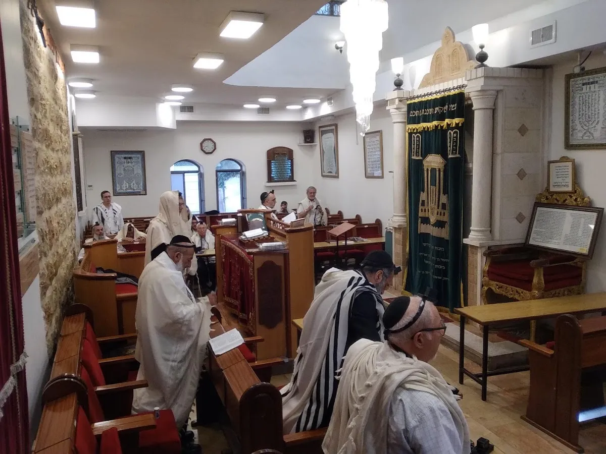 Rabbi Meir Baal HaNes Synagogue — foto 6