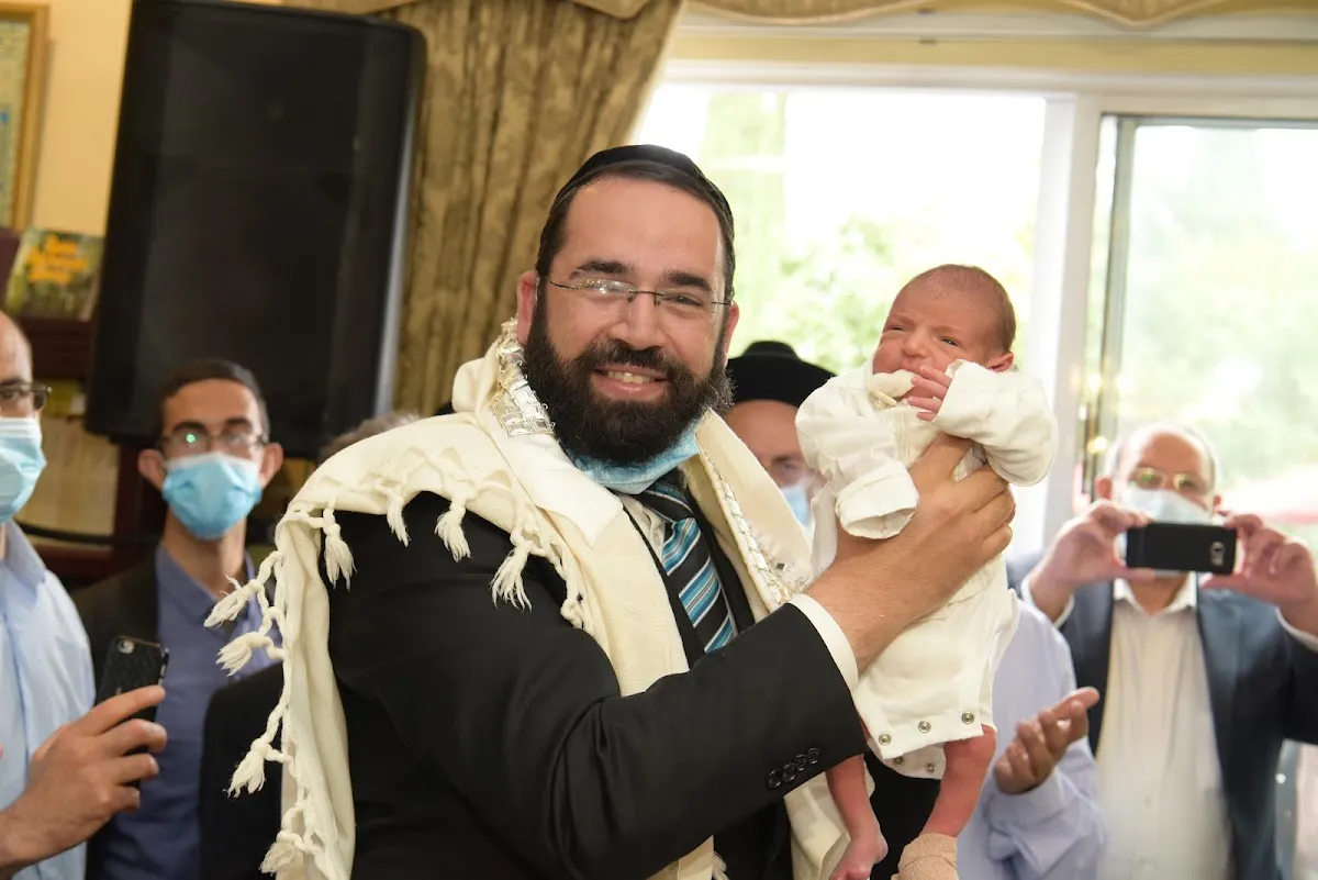 Rabbi Shlomo Yisraeli, mohel — foto 5