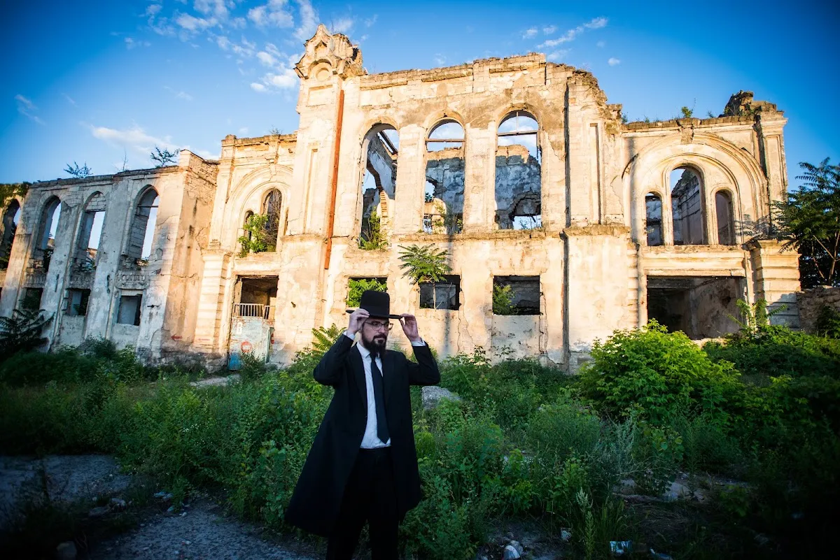 Rabbi Tsirelson Synagogue Ruins — foto 2