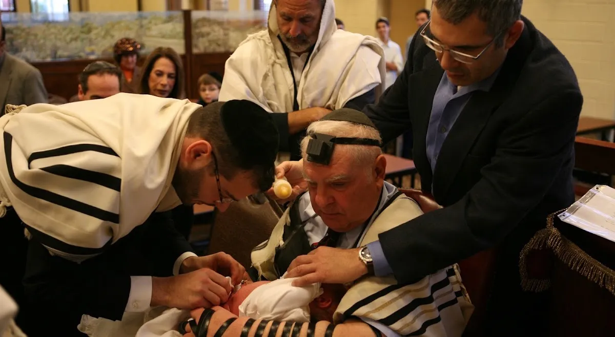 Rabbi Yisrael Davidowitz — mohel — photo 2