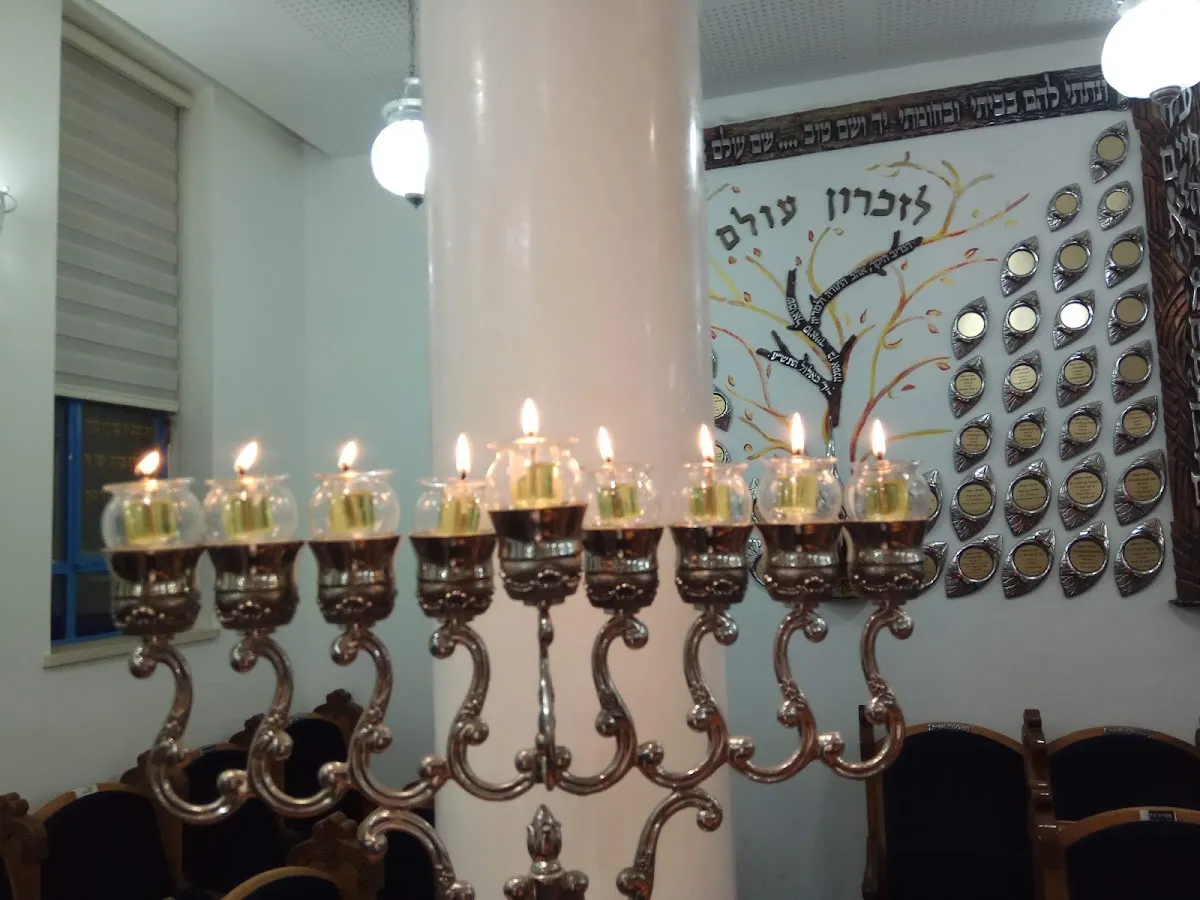 Rabi Meier Baal Hanes Synagogue — foto 6
