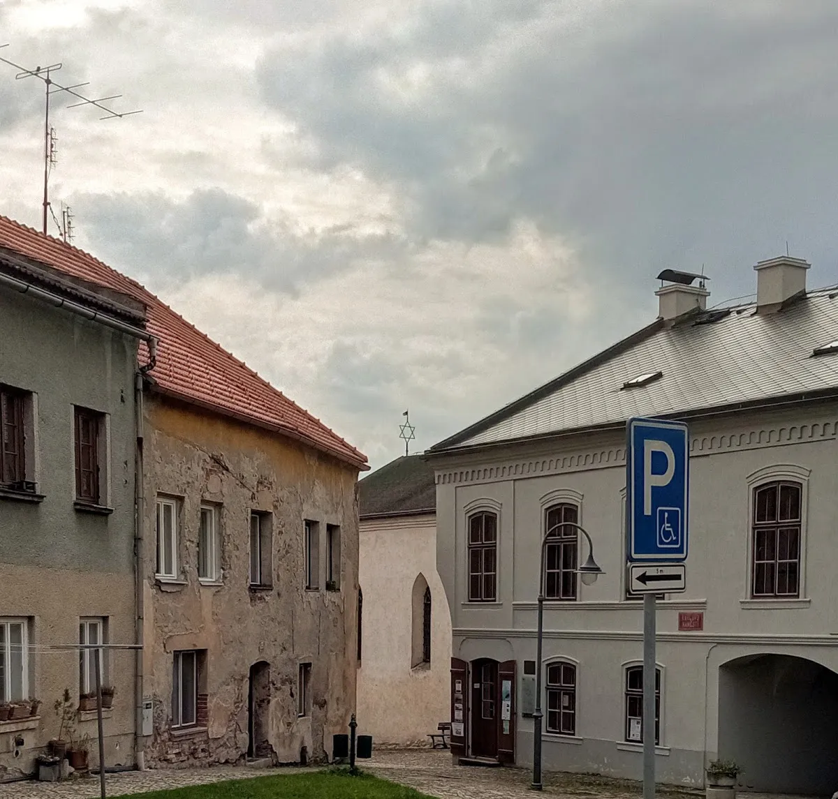 Regionální židovské muzeum - synagoga a rabínský dům — foto 9