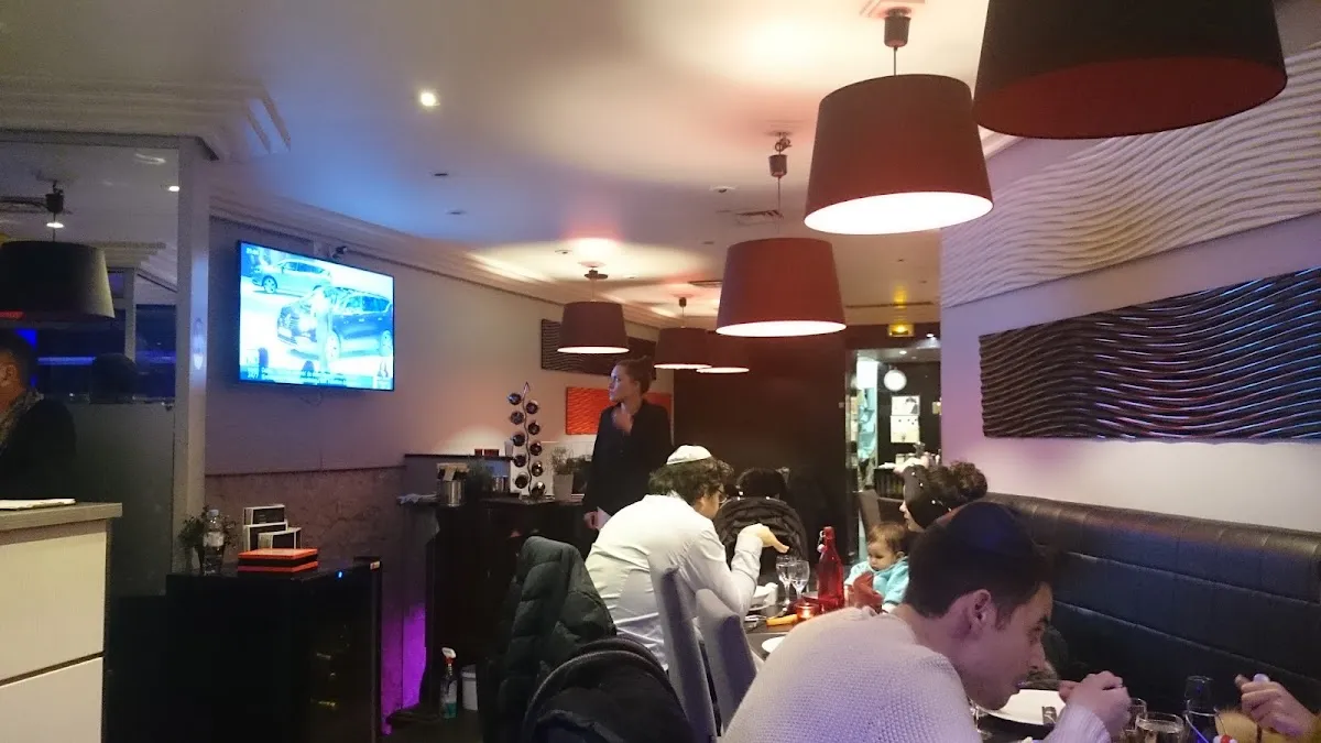 Restaurant Cacher Paris - Grillades - Kemia - Couscous — foto 5