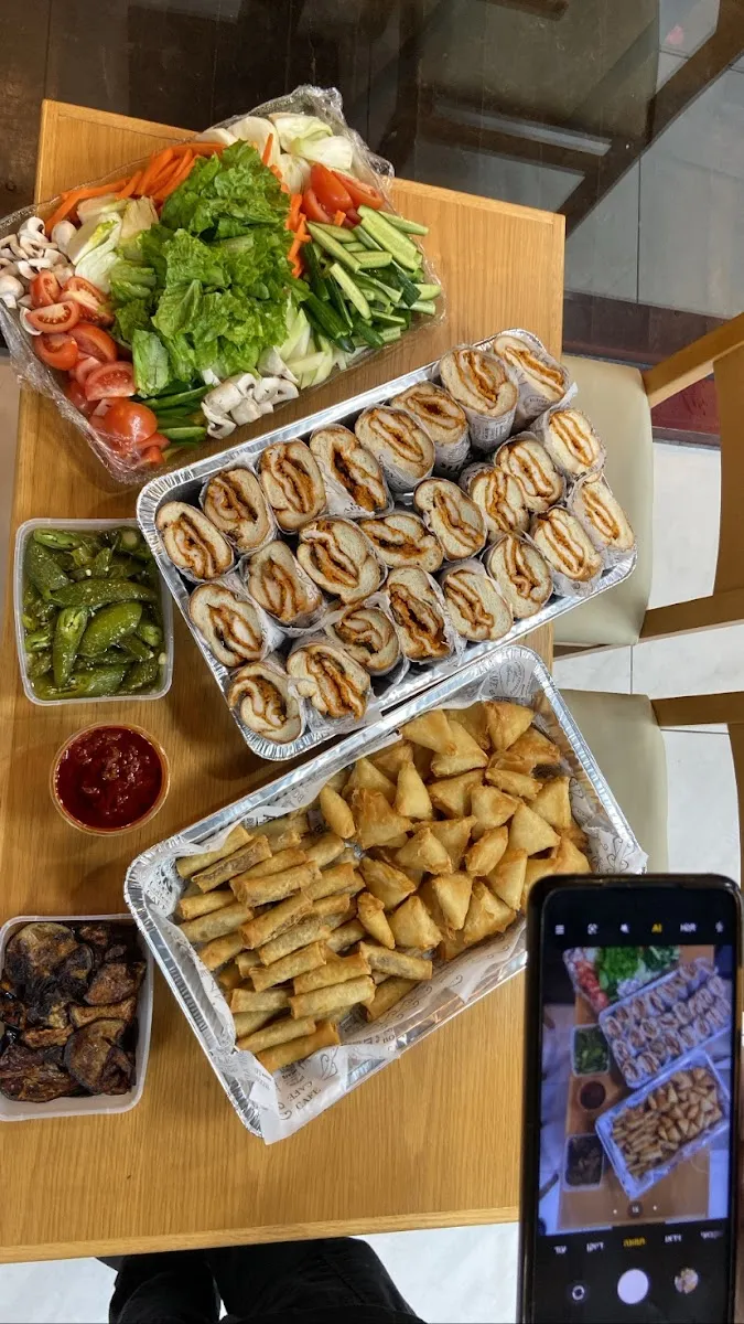 Shlomo Yosef - Meat Restaurant & Boutique Deli — foto 3