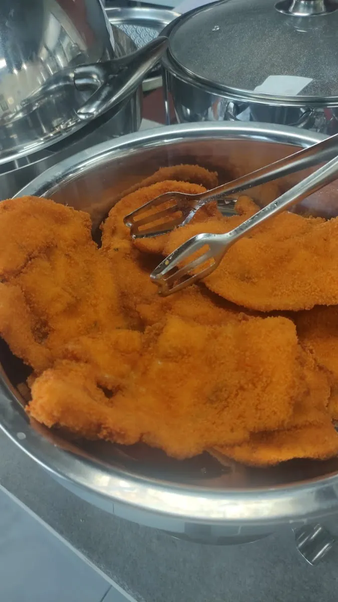 Shlomo Yosef - Meat Restaurant & Boutique Deli — foto 4