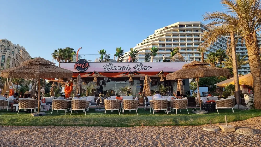 Mia Beach — foto 9