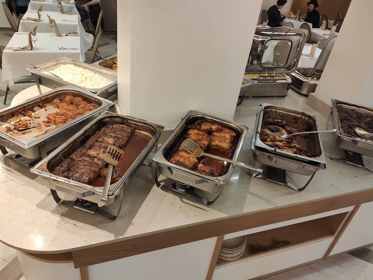 HaMelachim - Buffet Restaurant (Galei Sanz) — foto 2