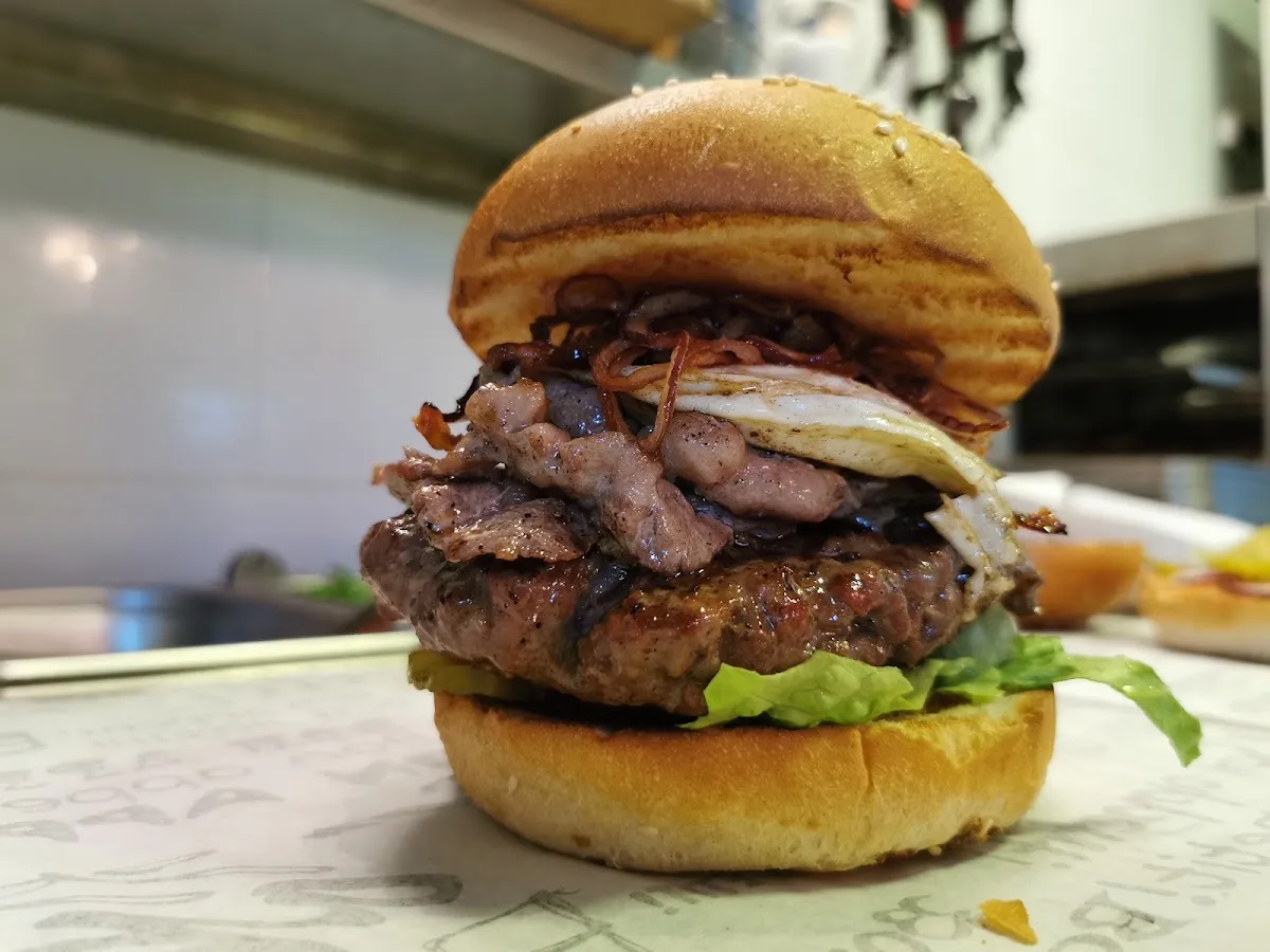 Chicago Burger — foto 2