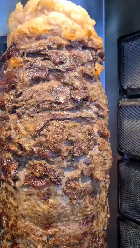 HaMishbe'a - Shawarma & Israeli Grill — foto 4
