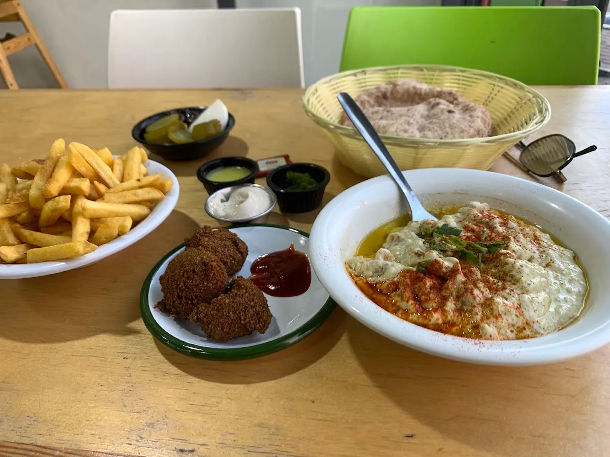 Hummus Eliyahu Tzomet Poriya — foto 4