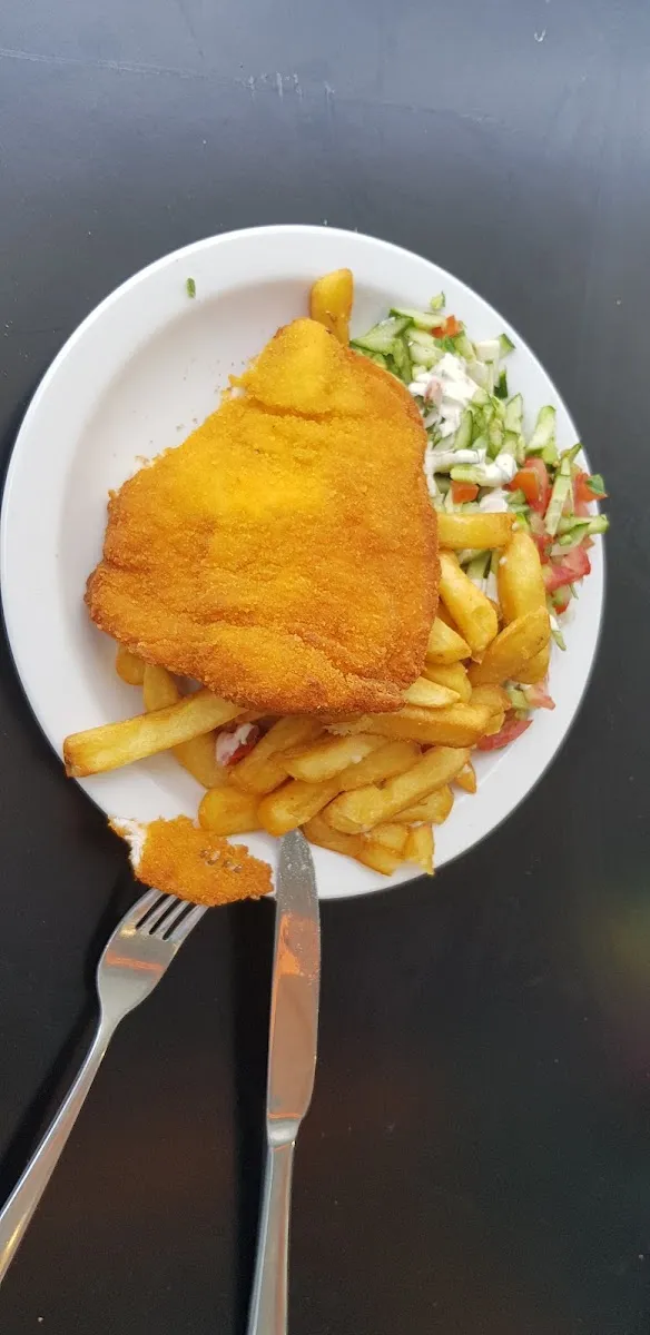 Schnitzel Company Yigal Alon — foto 6