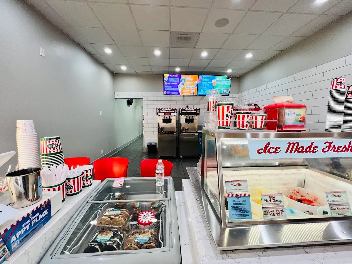 Rita's Italian Ice & Frozen Custard (Los Ángeles) — foto 8