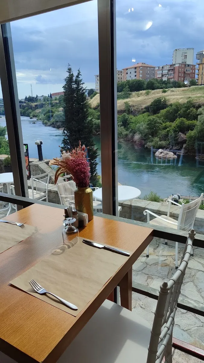 River Kosher Restaurant — foto 7