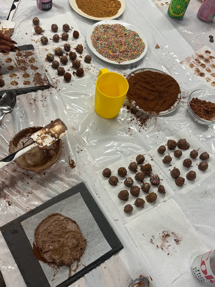 RM Fine Chocolate — photo 6