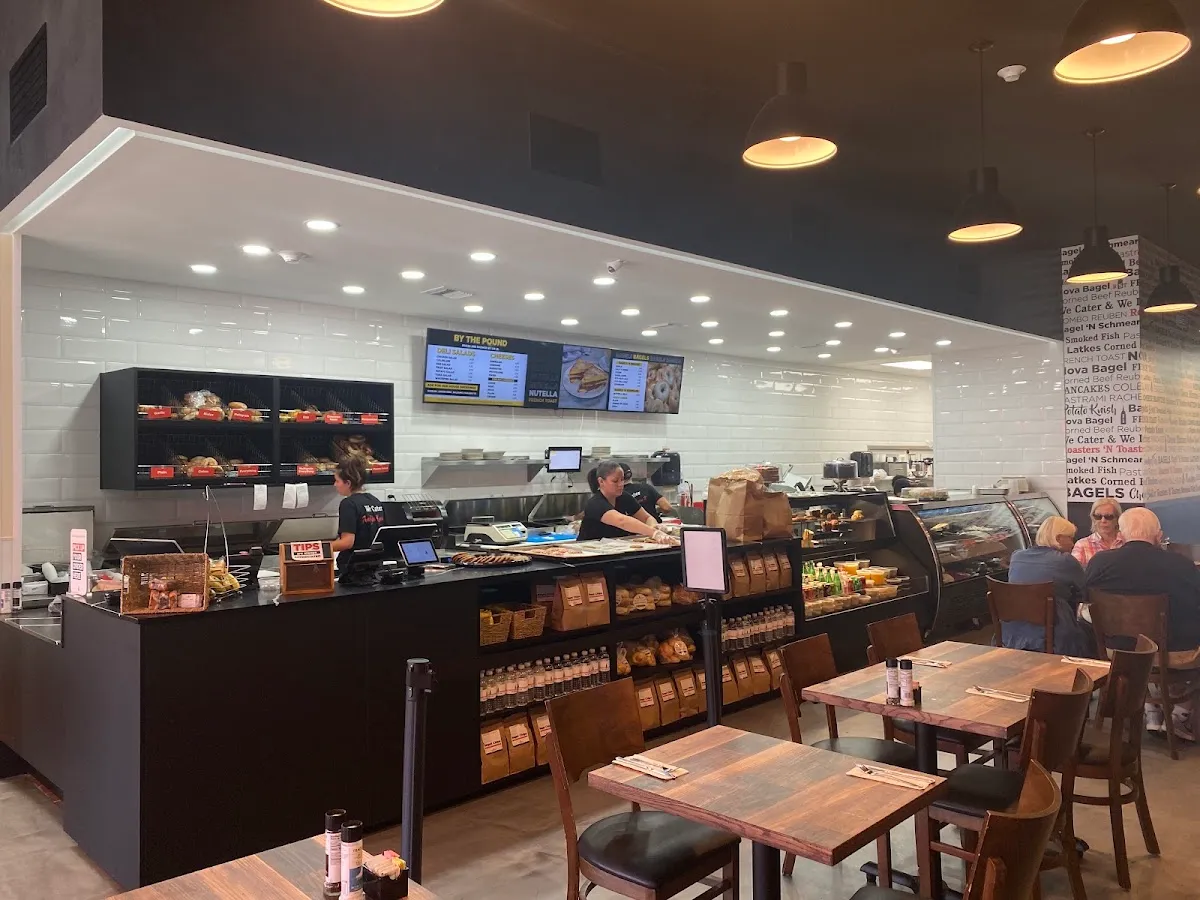 Roasters N Toasters Miami Beach — foto 8
