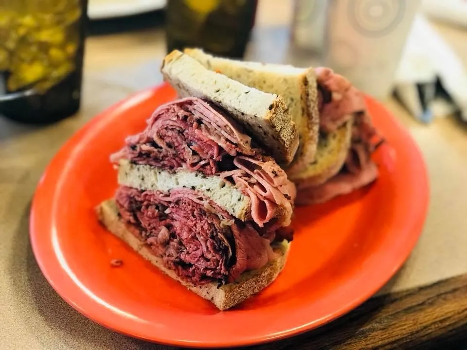 Roasters N Toasters Pinecrest — foto 3