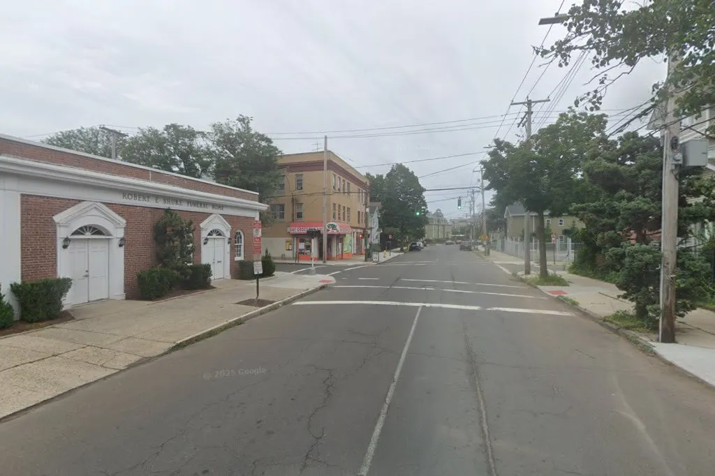 Robert E. Shure Funeral Home — foto 2