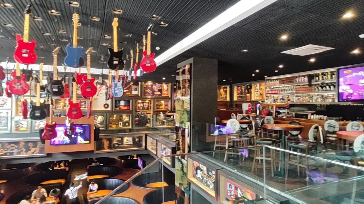 Rock & Feller’s Pilar — photo 3