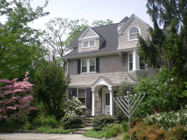 Rohr Center for Jewish Life - Chabad House — photo 4