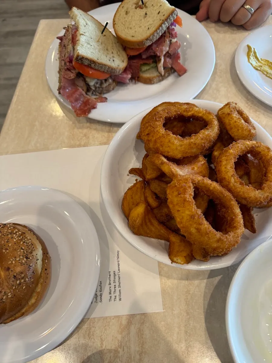 Rosenfeld's Jewish Deli — foto 7