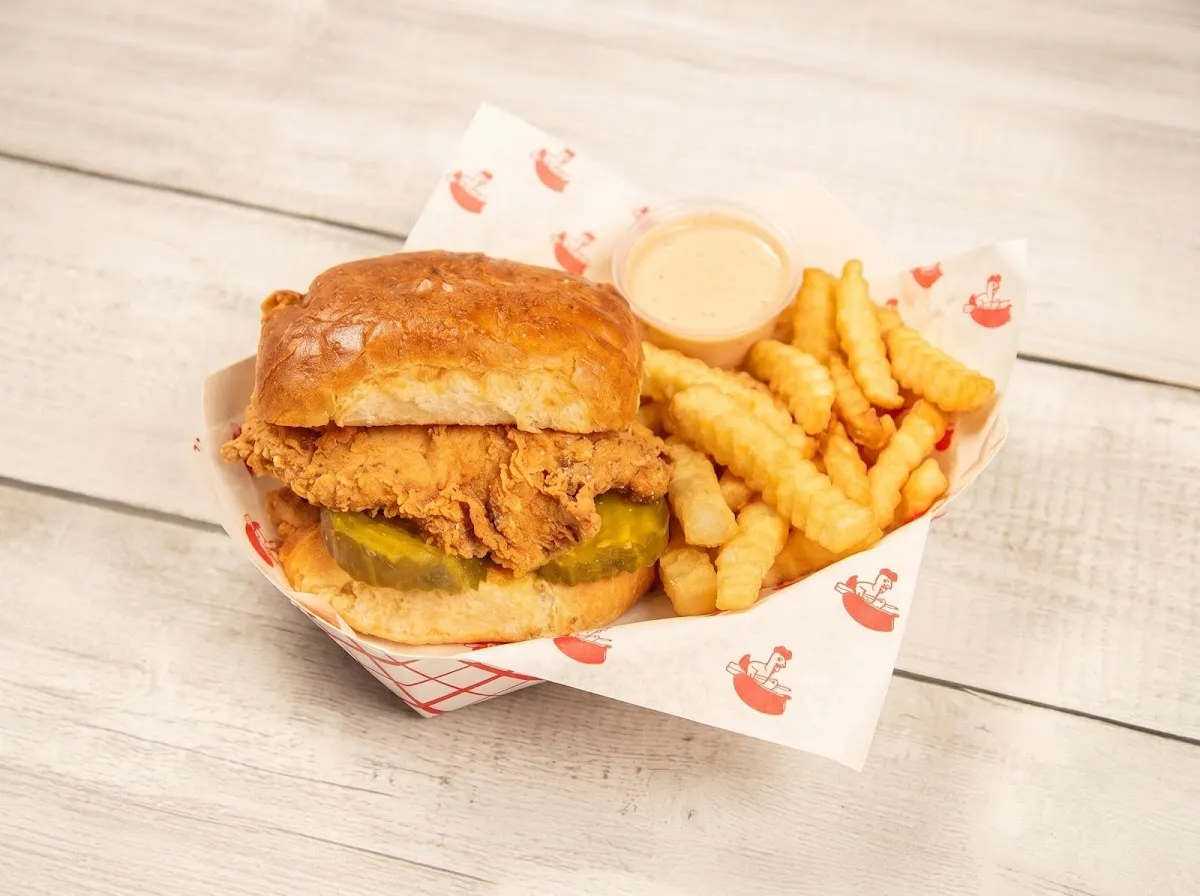 Row Row Chicken Co — foto 4