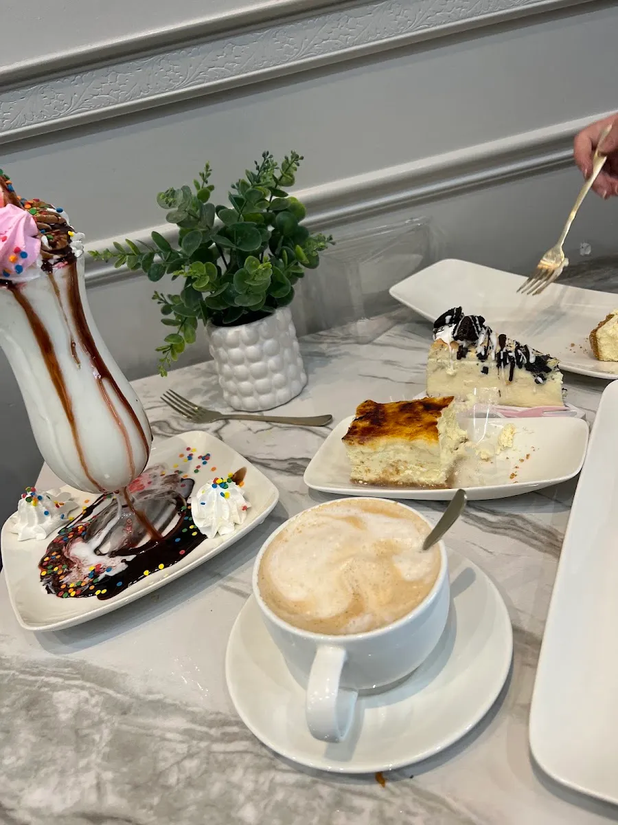Royal Dairy Cafe & Catering — photo 5