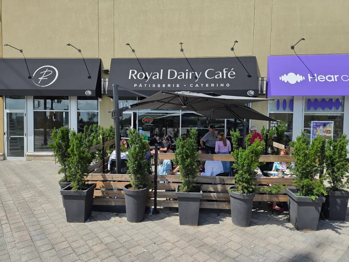 Royal Dairy Cafe & Catering — photo 10