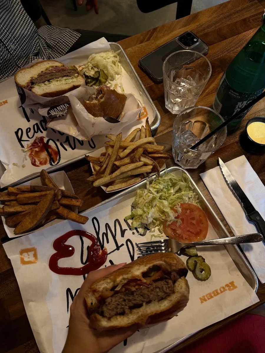 Ruben — foto 2