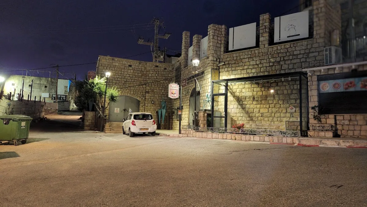 Ruins of an Ancient Synagogue in Safed — foto 6