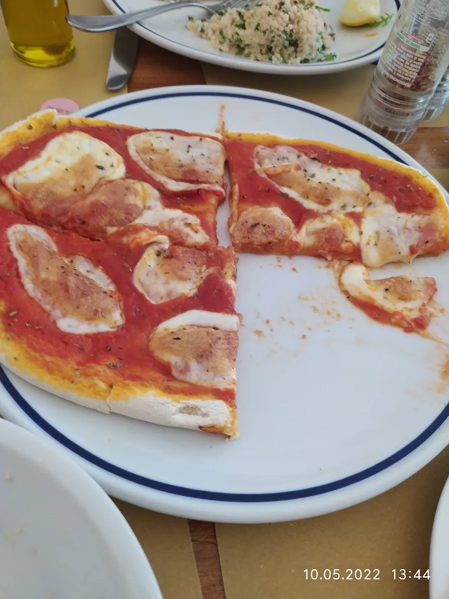 Ruths Kosher Restaurant Florencia — photo 3