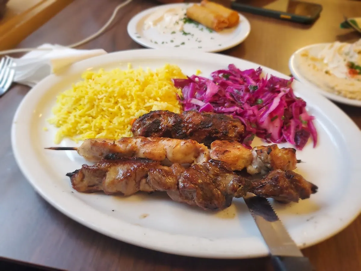 Sabra Grill — foto 9