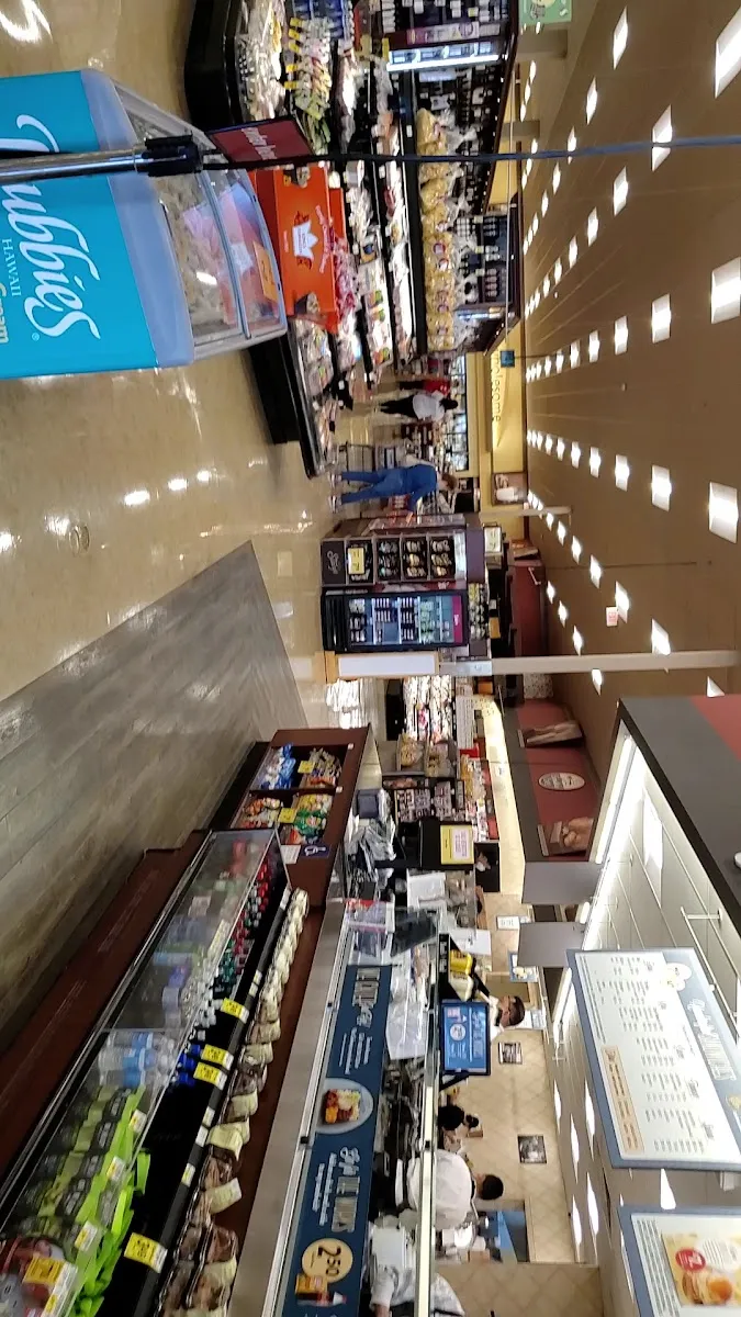 Safeway (Beretania) — photo 5