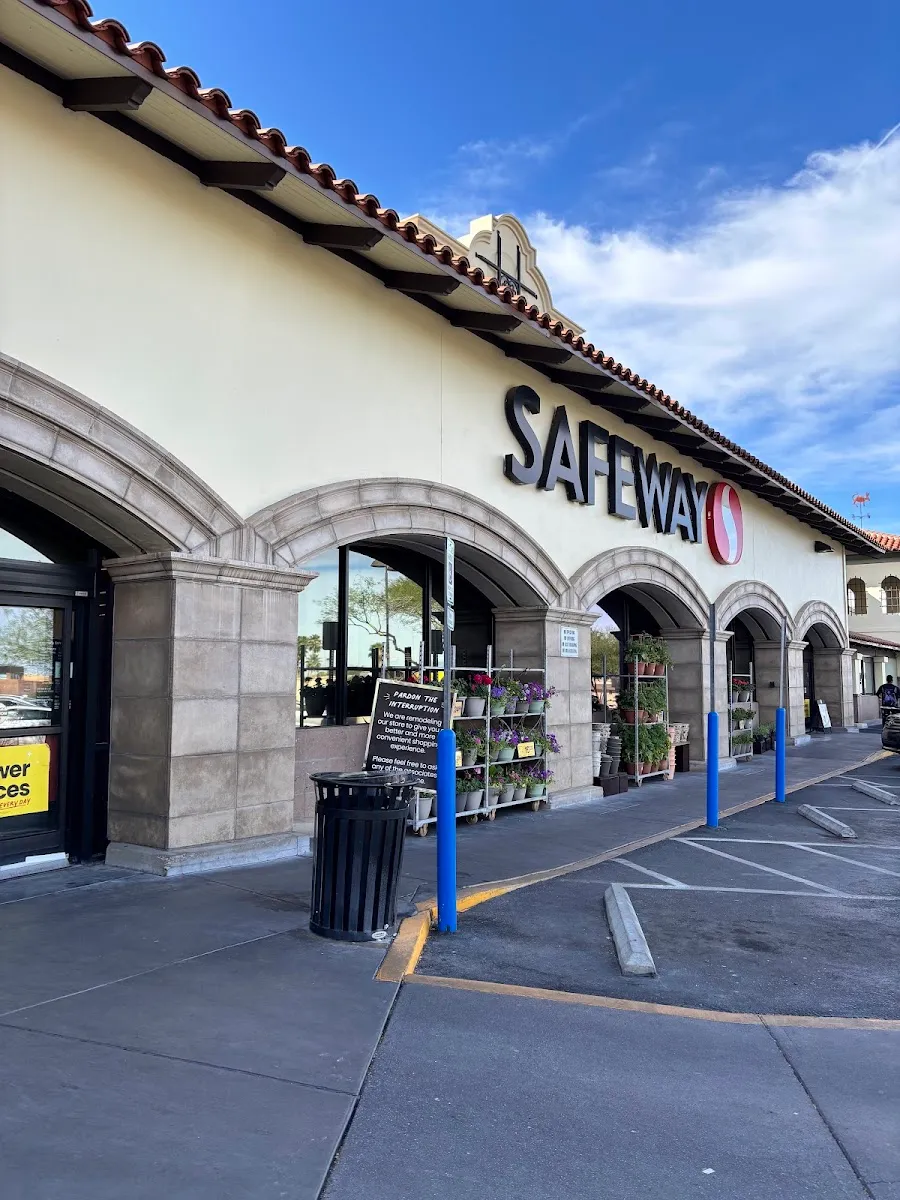 Safeway (Sunrise)