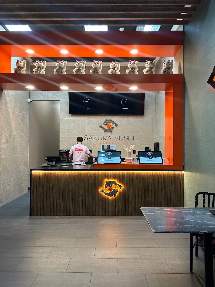 Sakura Sushi and Omakase — foto 10